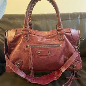 Balenciaga City (VGUC) LOOKALIKE